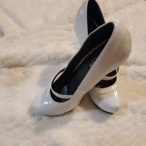 Pin ups white patent leather size 7